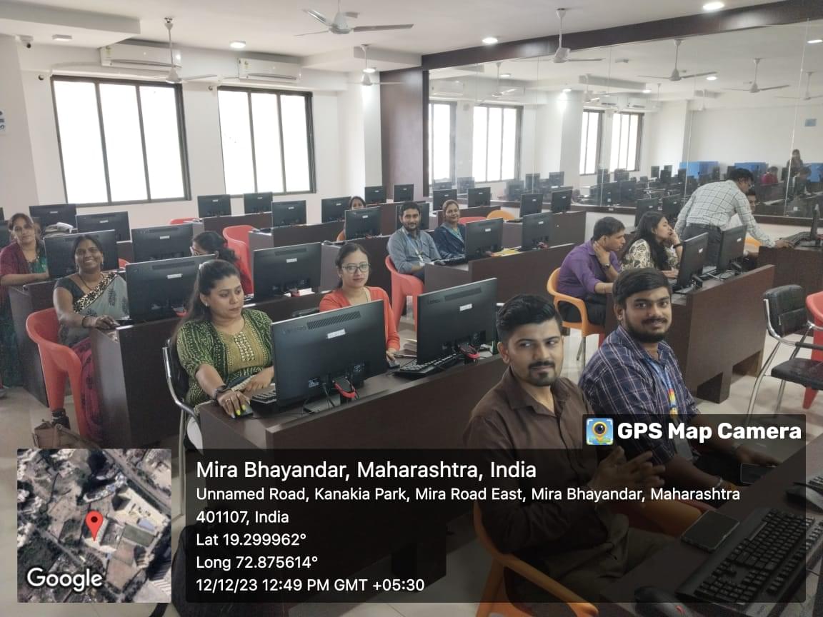 Shree L. R. Tiwari Degree College of Arts, Commerce and Science Mumbai Computer Lab photo 6